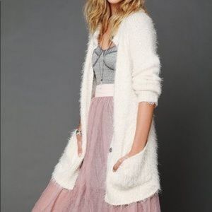 🎉HP🎉Free People Keep It fuzzy soft cardigan